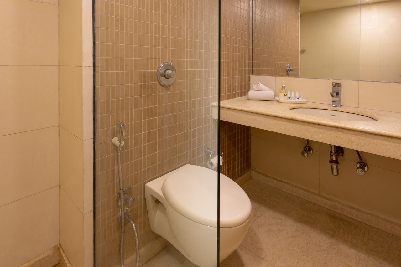 Hotel Mint Park Maple Amritsar Bagian luar foto